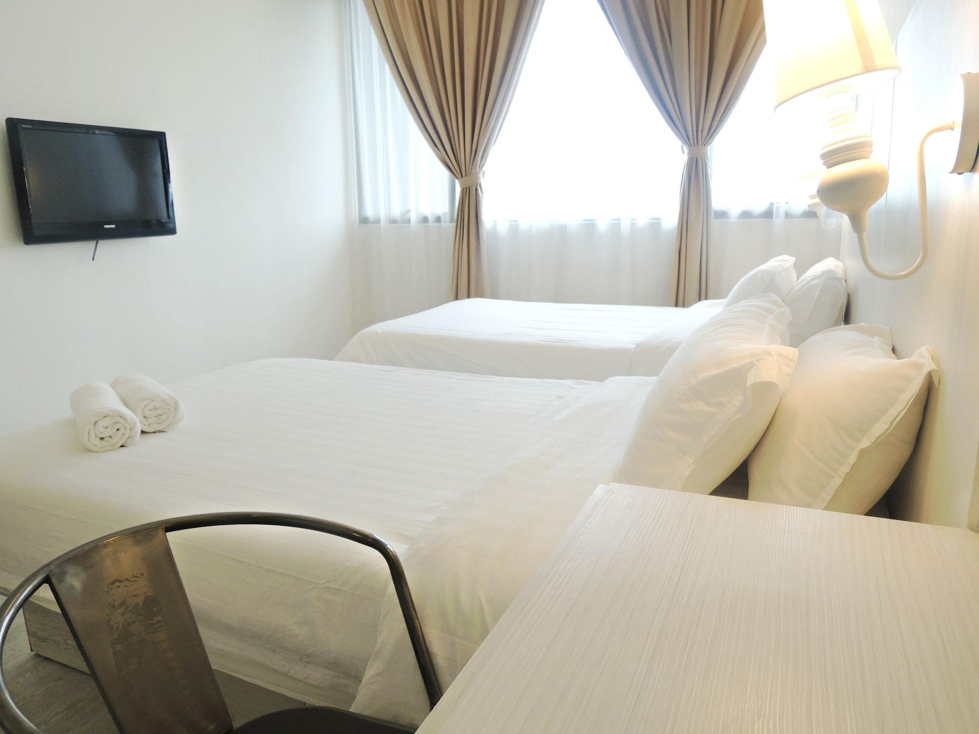 Creator Hotel Kulai Buitenkant foto